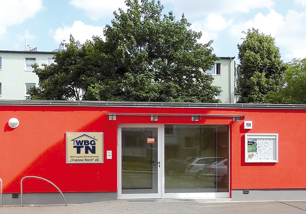 Eingang zum Mitgliedertreff der WBG "Treptow Nord" in Berlin-Treptow